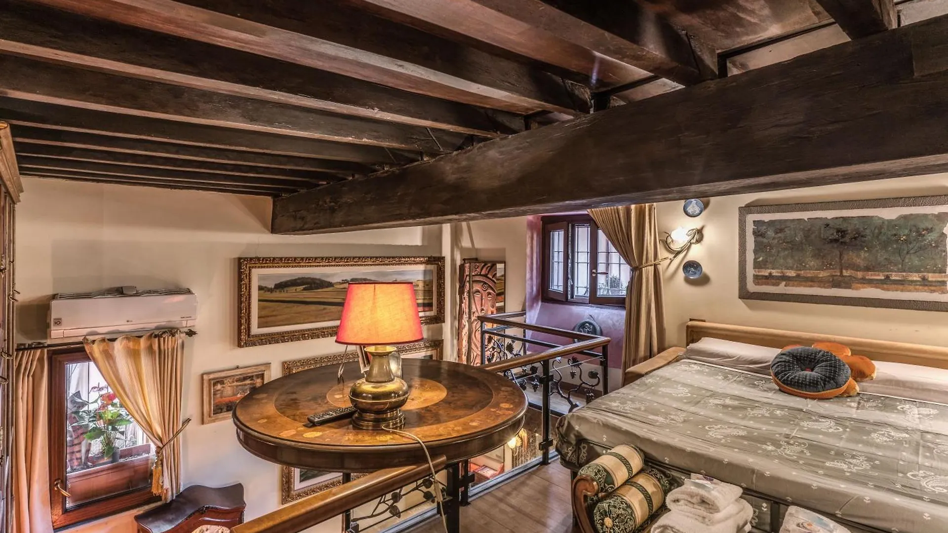 Apartamento Downtown Eleanor Luxury Suite Roma